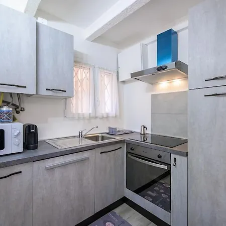 Lovely Nest Near Centre - Groundfloor Modena