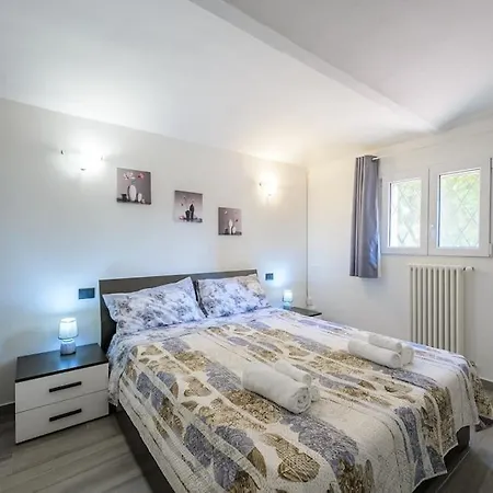 Appartement Lovely Nest Near Centre - Groundfloor *