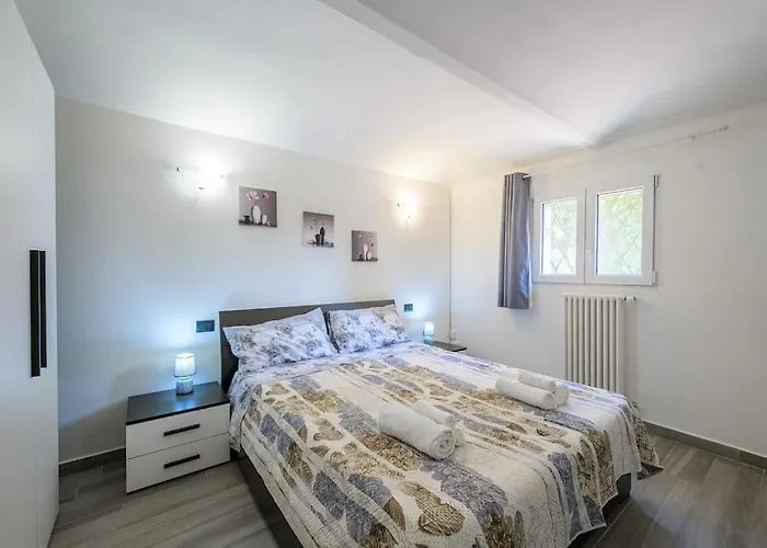 Apartament Lovely Nest Near Centre - Groundfloor *